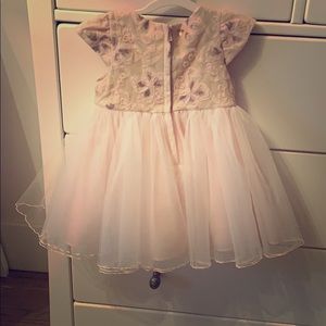 Baby girl party dress .. size 12 months